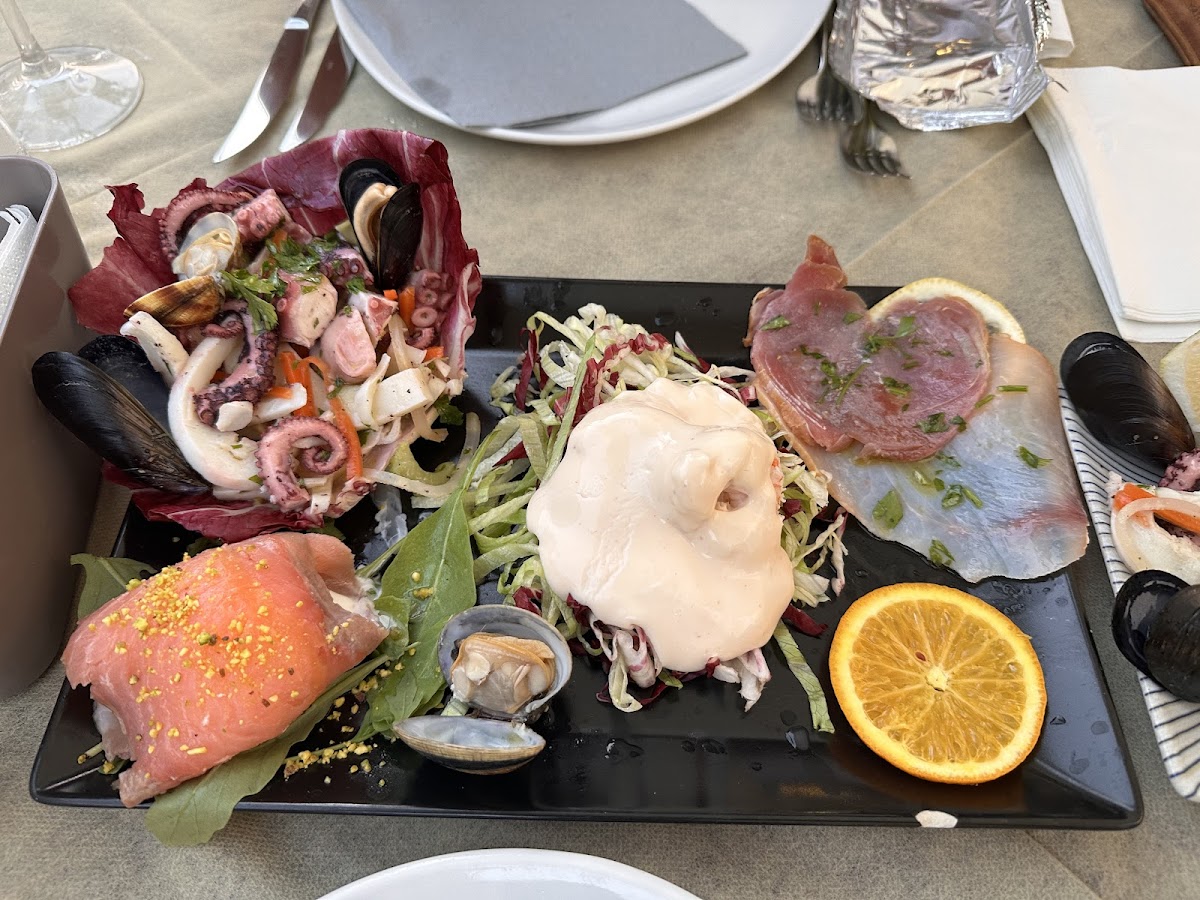 Vitale Pizza And Restaurant-8